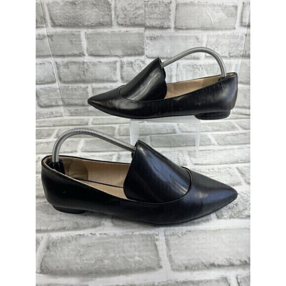 Nine West NWONLEE Women's Size 9.5 Black Leather Flat Pointed Toe Classic Shoes